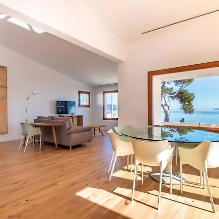 Modern Beachfront House Located Directly In Front Of Private Pool Mar I Pins Mallorca * Port de Pollença