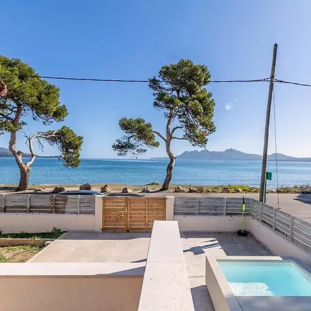 Modern Beachfront House Located Directly In Front Of Private Pool Mar I Pins Mallorca Villa Port de Pollença